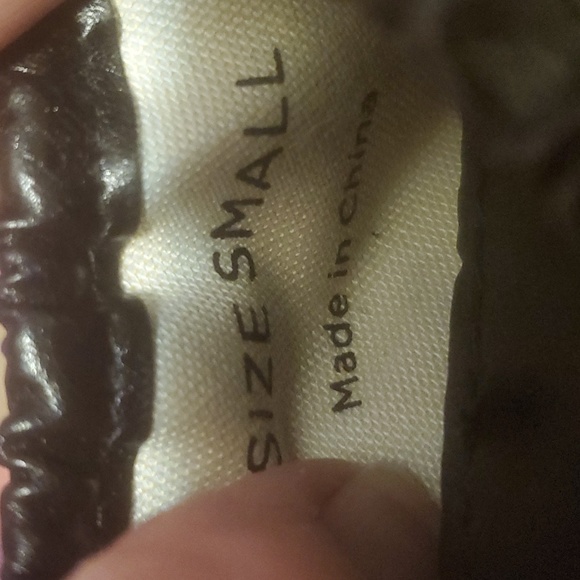 New Black Rescue Flats. - Picture 6 of 10